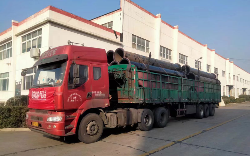 國能實業一批煤礦用涂層復合鋼管裝車陸續發往山西
